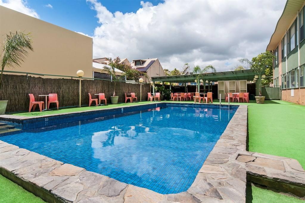 Comfort Inn Regal Park Adelaide Kültér fotó