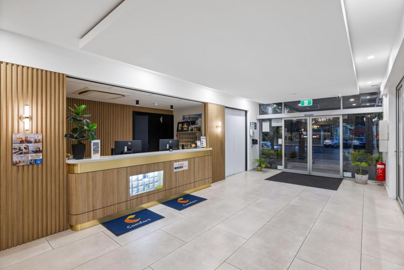 Comfort Inn Regal Park Adelaide Kültér fotó